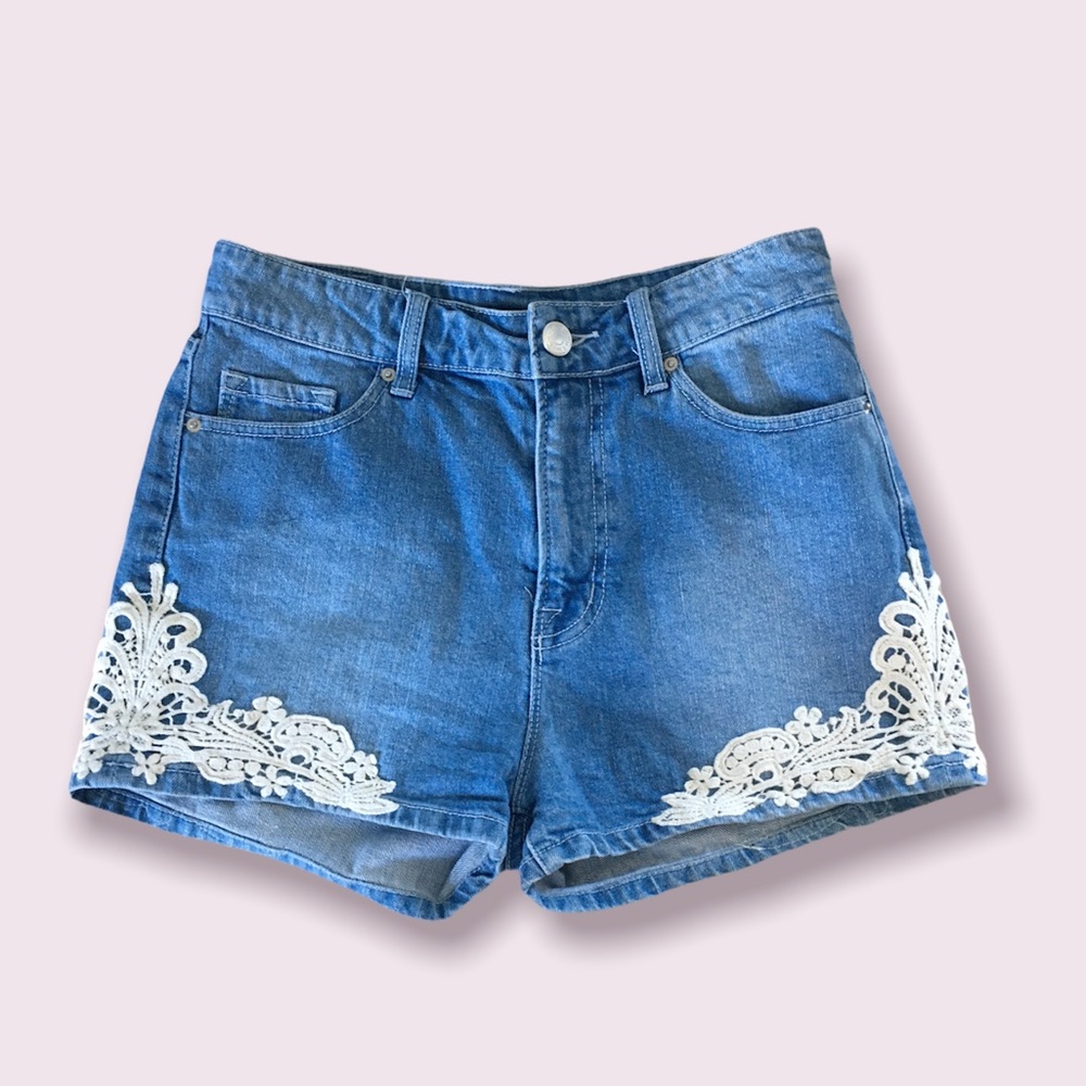 BDG Urban Outfitters High Rise Erin Shorts